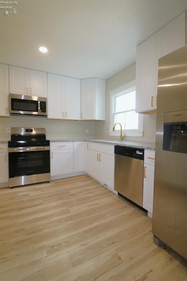4624 State Route 162, New London, 44851, 4 Bedroom Bedrooms, ,3 BathroomBathrooms,Residential,For Sale,State Route 162,20263718