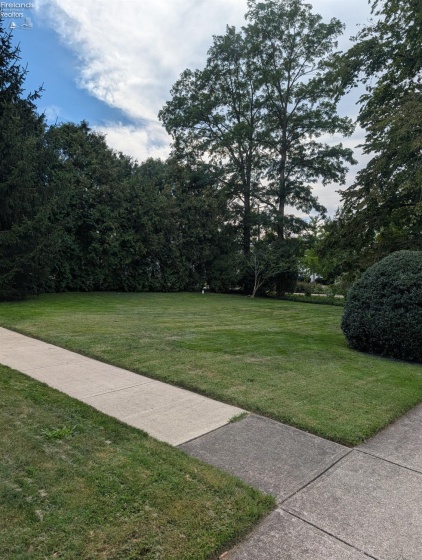 793 Park Avenue, Amherst, 44001, 2 Bedroom Bedrooms, ,1 BathroomBathrooms,Residential,For Sale,Park,20263740