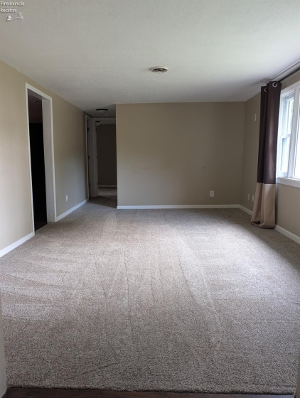 793 Park Avenue, Amherst, 44001, 2 Bedroom Bedrooms, ,1 BathroomBathrooms,Residential,For Sale,Park,20263740