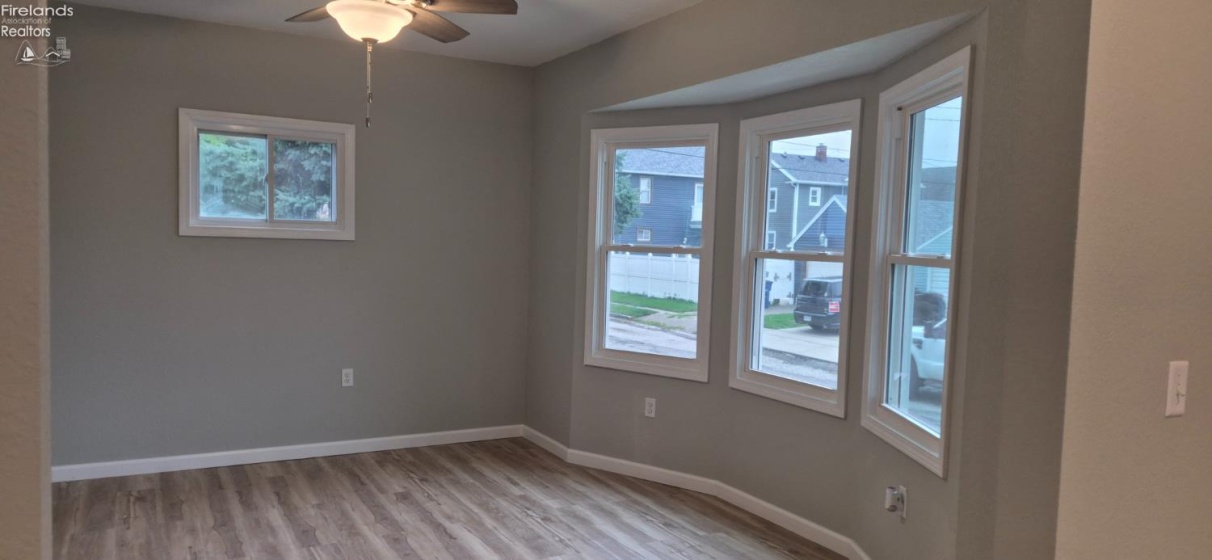 4832 295th Street, Toledo, 43611, 3 Bedroom Bedrooms, ,2 BathroomBathrooms,Residential,For Sale,295th,20263743