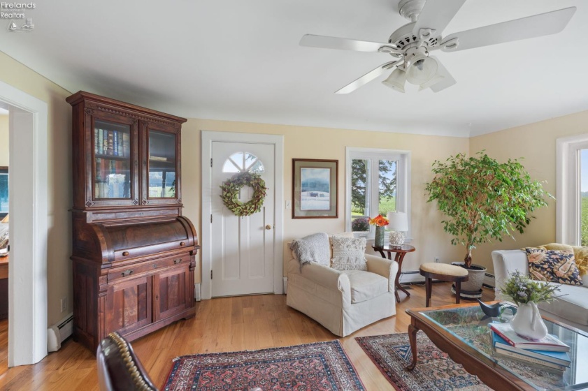 1508 Ernsthausen Road, Elmore, 43416, 3 Bedroom Bedrooms, ,2 BathroomBathrooms,Residential,For Sale,Ernsthausen,20263722
