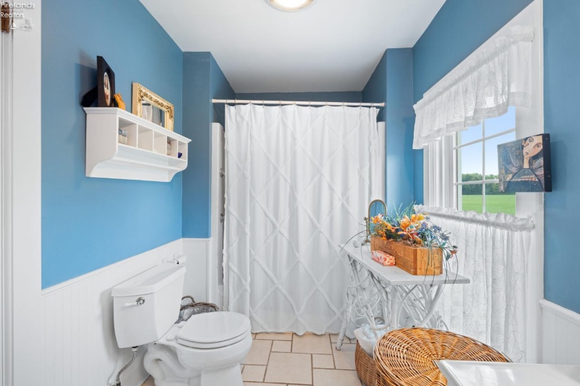 1508 Ernsthausen Road, Elmore, 43416, 3 Bedroom Bedrooms, ,2 BathroomBathrooms,Residential,For Sale,Ernsthausen,20263722