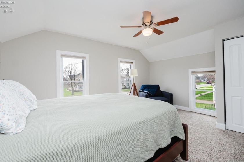 421 4th, Port Clinton, 43452, 2 Bedroom Bedrooms, ,1 BathroomBathrooms,Residential,For Sale,4th,20263747