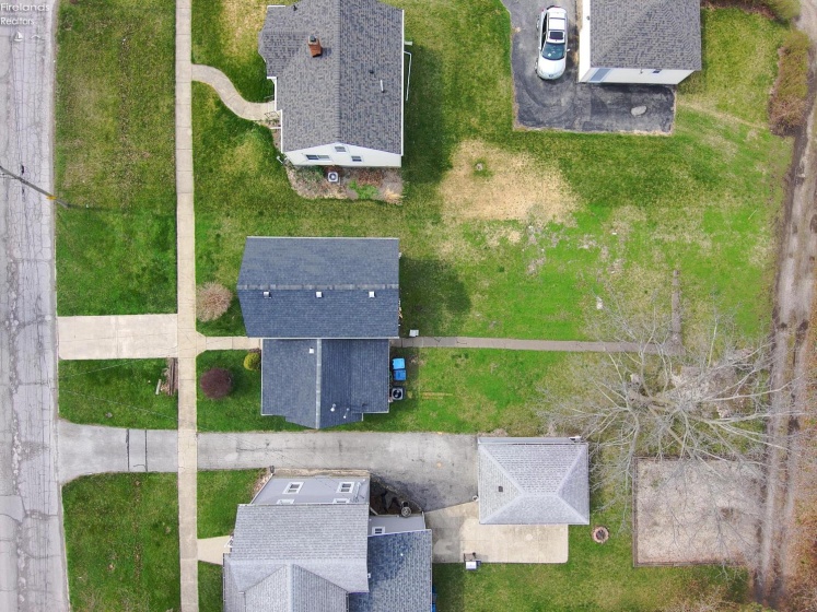 421 4th, Port Clinton, 43452, 2 Bedroom Bedrooms, ,1 BathroomBathrooms,Residential,For Sale,4th,20263747
