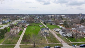 421 4th, Port Clinton, 43452, 2 Bedroom Bedrooms, ,1 BathroomBathrooms,Residential,For Sale,4th,20263747