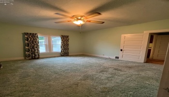 404 Maple Street, Clyde, 43410, 2 Bedroom Bedrooms, ,1 BathroomBathrooms,Residential,For Sale,Maple,20263752 404 Maple Street, Clyde, 43410, 2 Bedroom Bedrooms, ,1 BathroomBathrooms,Residential,For Sale,Maple,20263752