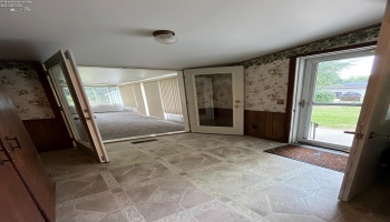 404 Maple Street, Clyde, 43410, 2 Bedroom Bedrooms, ,1 BathroomBathrooms,Residential,For Sale,Maple,20263752 404 Maple Street, Clyde, 43410, 2 Bedroom Bedrooms, ,1 BathroomBathrooms,Residential,For Sale,Maple,20263752