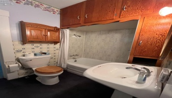 404 Maple Street, Clyde, 43410, 2 Bedroom Bedrooms, ,1 BathroomBathrooms,Residential,For Sale,Maple,20263752 404 Maple Street, Clyde, 43410, 2 Bedroom Bedrooms, ,1 BathroomBathrooms,Residential,For Sale,Maple,20263752