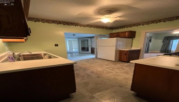 404 Maple Street, Clyde, 43410, 2 Bedroom Bedrooms, ,1 BathroomBathrooms,Residential,For Sale,Maple,20263752 404 Maple Street, Clyde, 43410, 2 Bedroom Bedrooms, ,1 BathroomBathrooms,Residential,For Sale,Maple,20263752