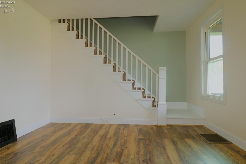 35 League Street, Norwalk, 44857, 3 Bedroom Bedrooms, ,1 BathroomBathrooms,Residential,For Sale,League,20263710