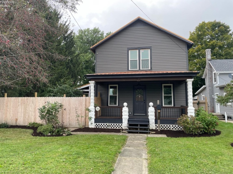35 League Street, Norwalk, 44857, 3 Bedroom Bedrooms, ,1 BathroomBathrooms,Residential,For Sale,League,20263710