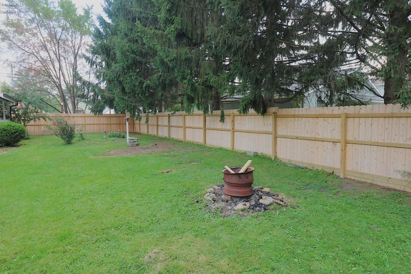 35 League Street, Norwalk, 44857, 3 Bedroom Bedrooms, ,1 BathroomBathrooms,Residential,For Sale,League,20263710
