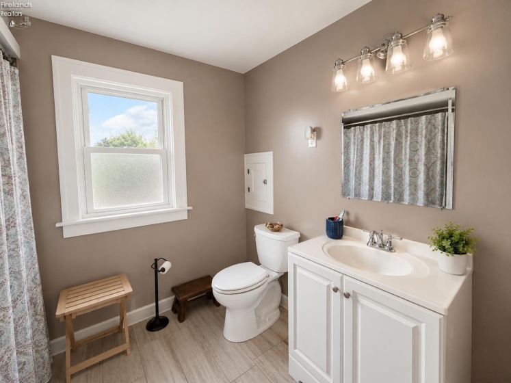 144 Huntington Place, Sandusky, 44870, 3 Bedroom Bedrooms, ,2 BathroomBathrooms,Residential,For Sale,Huntington,20263523
