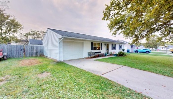 961 Quail Drive, Fremont, 43420, 3 Bedroom Bedrooms, ,1 BathroomBathrooms,Residential,For Sale,Quail,20263764