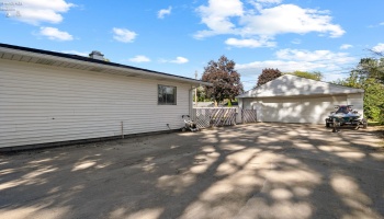 4908 Columbus Avenue, Sandusky, 44870, 3 Bedroom Bedrooms, ,2 BathroomBathrooms,Residential,For Sale,Columbus,20263765
