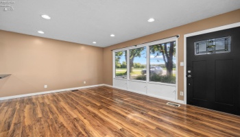 4908 Columbus Avenue, Sandusky, 44870, 3 Bedroom Bedrooms, ,2 BathroomBathrooms,Residential,For Sale,Columbus,20263765