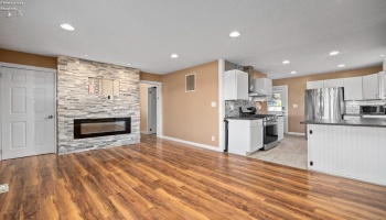 4908 Columbus Avenue, Sandusky, 44870, 3 Bedroom Bedrooms, ,2 BathroomBathrooms,Residential,For Sale,Columbus,20263765