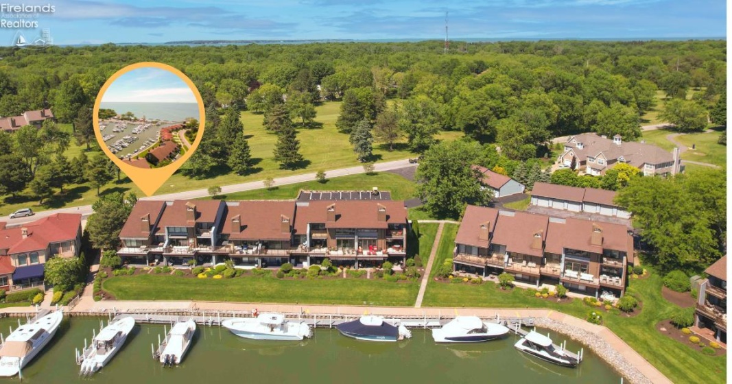 3258 Marina View Drive, Port Clinton, 43452, 3 Bedroom Bedrooms, ,2 BathroomBathrooms,Residential,For Sale,Marina View,20263703