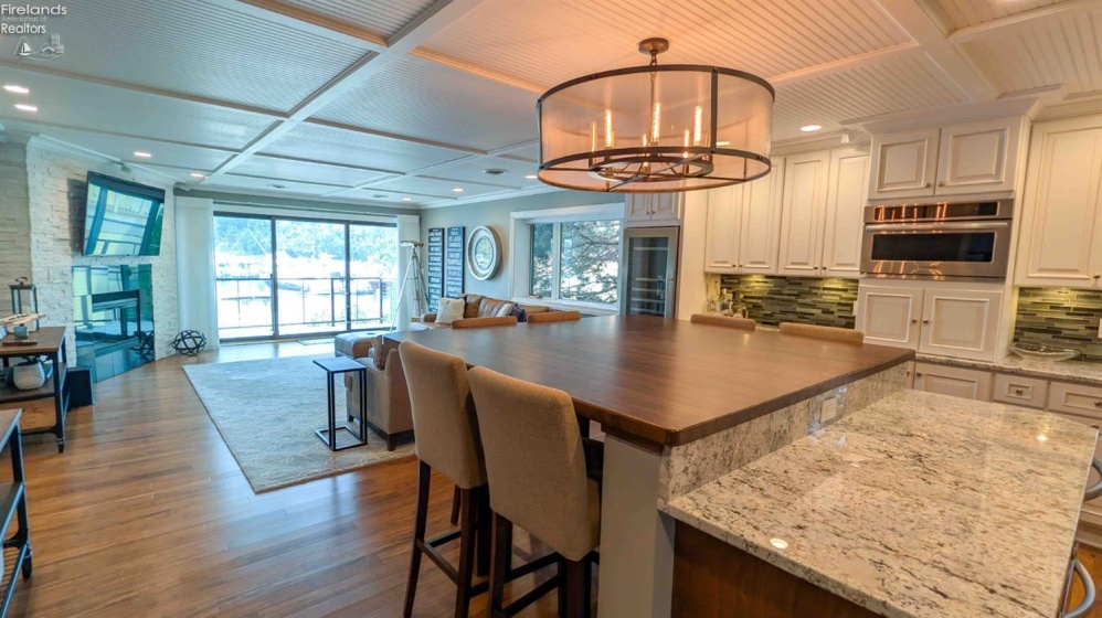 3258 Marina View Drive, Port Clinton, 43452, 3 Bedroom Bedrooms, ,2 BathroomBathrooms,Residential,For Sale,Marina View,20263703