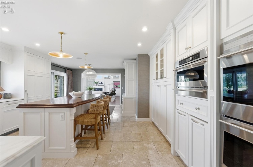 2078 Driftwood Lane, Oregon, 43616, 4 Bedroom Bedrooms, ,4 BathroomBathrooms,Residential,For Sale,Driftwood,20263730