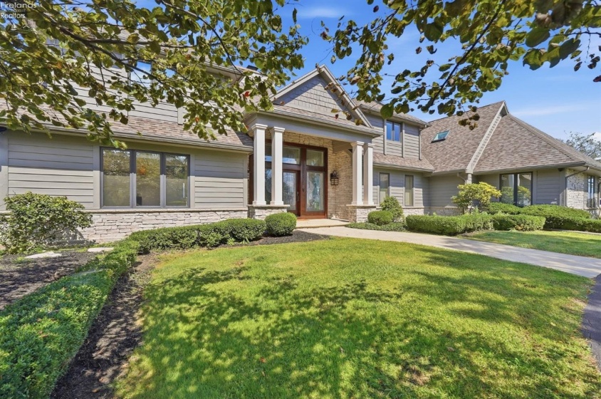 2078 Driftwood Lane, Oregon, 43616, 4 Bedroom Bedrooms, ,4 BathroomBathrooms,Residential,For Sale,Driftwood,20263730