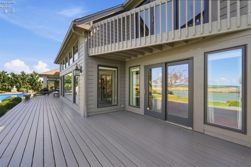 2078 Driftwood Lane, Oregon, 43616, 4 Bedroom Bedrooms, ,4 BathroomBathrooms,Residential,For Sale,Driftwood,20263730