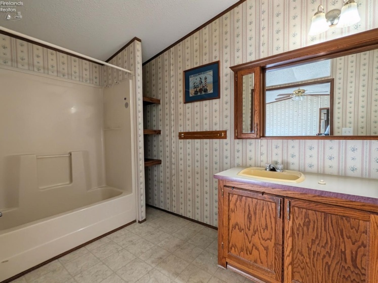 3 5th Street, Norwalk, 44857, 2 Bedroom Bedrooms, ,2 BathroomBathrooms,Residential,For Sale,5th,20263771
