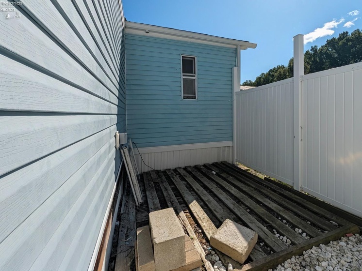 3 5th Street, Norwalk, 44857, 2 Bedroom Bedrooms, ,2 BathroomBathrooms,Residential,For Sale,5th,20263771