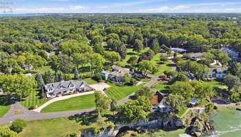3941 Cliff Road, Port Clinton, 43452, 3 Bedroom Bedrooms, ,5 BathroomBathrooms,Residential,For Sale,Cliff,20263750