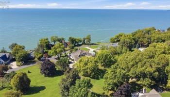 3941 Cliff Road, Port Clinton, 43452, 3 Bedroom Bedrooms, ,5 BathroomBathrooms,Residential,For Sale,Cliff,20263750