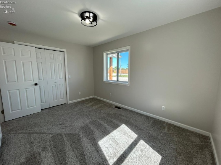 1044 Decatur, Vermilion, 44089, 3 Bedroom Bedrooms, ,2 BathroomBathrooms,Residential,For Sale,Decatur,20263778