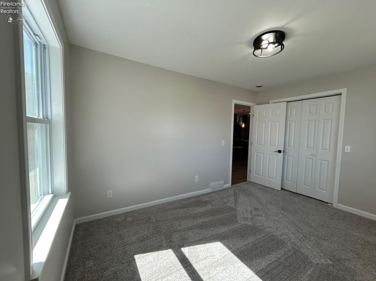 1044 Decatur, Vermilion, 44089, 3 Bedroom Bedrooms, ,2 BathroomBathrooms,Residential,For Sale,Decatur,20263778