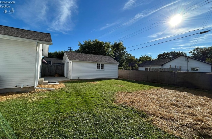 1044 Decatur, Vermilion, 44089, 3 Bedroom Bedrooms, ,2 BathroomBathrooms,Residential,For Sale,Decatur,20263778