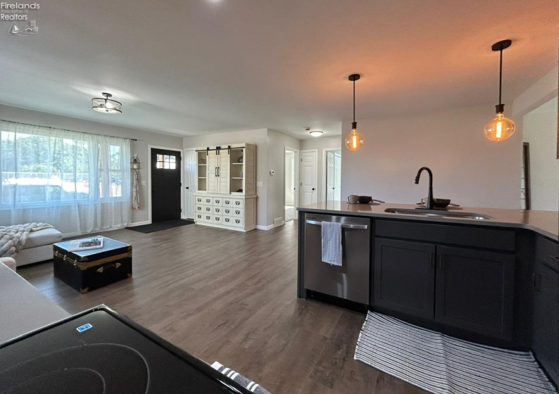 1044 Decatur, Vermilion, 44089, 3 Bedroom Bedrooms, ,2 BathroomBathrooms,Residential,For Sale,Decatur,20263778