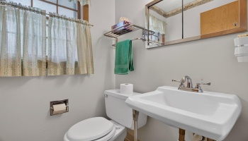 1593 Vermilion Road, Vermilion, 44089, ,2 BathroomBathrooms,Residential,For Sale,Vermilion,20263721