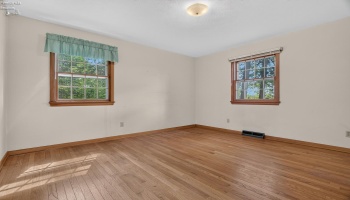 1593 Vermilion Road, Vermilion, 44089, ,2 BathroomBathrooms,Residential,For Sale,Vermilion,20263721