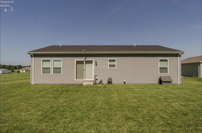 247 Caleb Drive, Fremont, 43420, 3 Bedroom Bedrooms, ,2 BathroomBathrooms,Residential,For Sale,Caleb,20262631