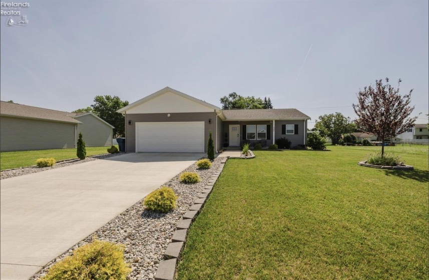 247 Caleb Drive, Fremont, 43420, 3 Bedroom Bedrooms, ,2 BathroomBathrooms,Residential,For Sale,Caleb,20262631