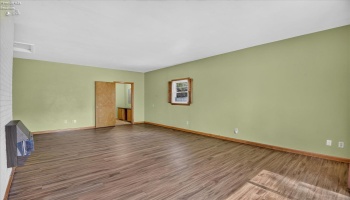241 Montrose, Wellington, 44090, 4 Bedroom Bedrooms, ,2 BathroomBathrooms,Residential,For Sale,Montrose,20263770