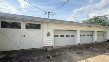 241 Montrose, Wellington, 44090, 4 Bedroom Bedrooms, ,2 BathroomBathrooms,Residential,For Sale,Montrose,20263770