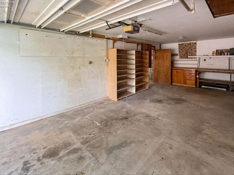 241 Montrose, Wellington, 44090, 4 Bedroom Bedrooms, ,2 BathroomBathrooms,Residential,For Sale,Montrose,20263770