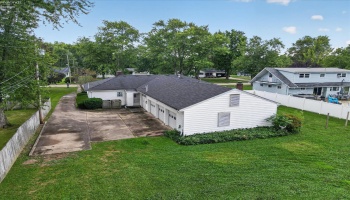 241 Montrose, Wellington, 44090, 4 Bedroom Bedrooms, ,2 BathroomBathrooms,Residential,For Sale,Montrose,20263770