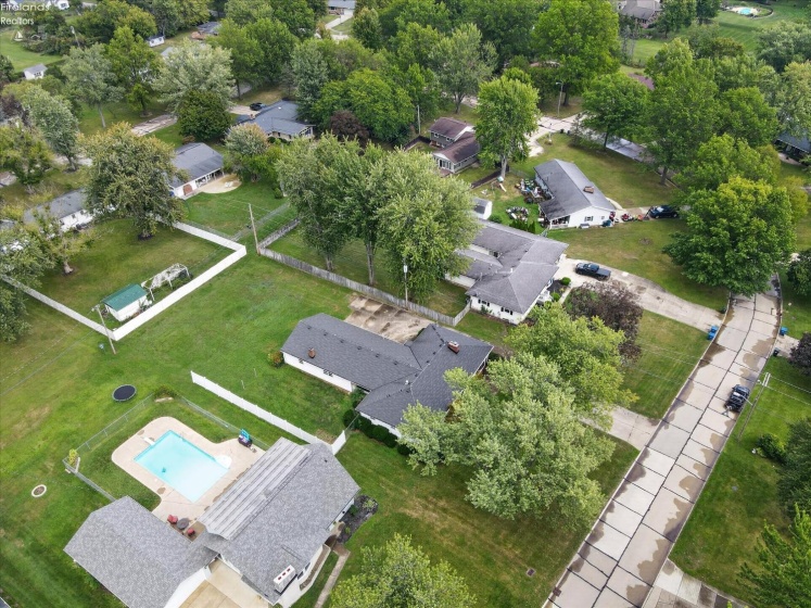 241 Montrose, Wellington, 44090, 4 Bedroom Bedrooms, ,2 BathroomBathrooms,Residential,For Sale,Montrose,20263770