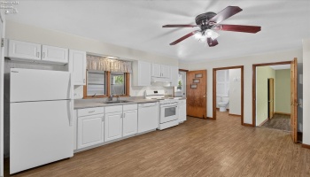 241 Montrose, Wellington, 44090, 4 Bedroom Bedrooms, ,2 BathroomBathrooms,Residential,For Sale,Montrose,20263770