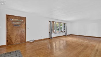 241 Montrose, Wellington, 44090, 4 Bedroom Bedrooms, ,2 BathroomBathrooms,Residential,For Sale,Montrose,20263770