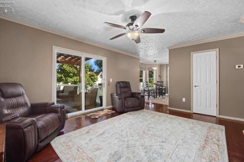 11203 Darrow Road, Vermilion, 44089, 3 Bedroom Bedrooms, ,3 BathroomBathrooms,Residential,For Sale,Darrow,20263783