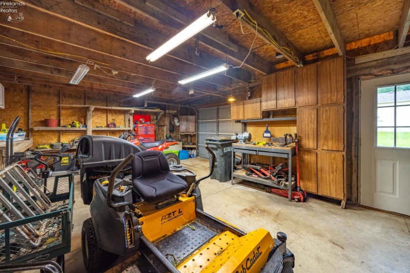 11203 Darrow Road, Vermilion, 44089, 3 Bedroom Bedrooms, ,3 BathroomBathrooms,Residential,For Sale,Darrow,20263783