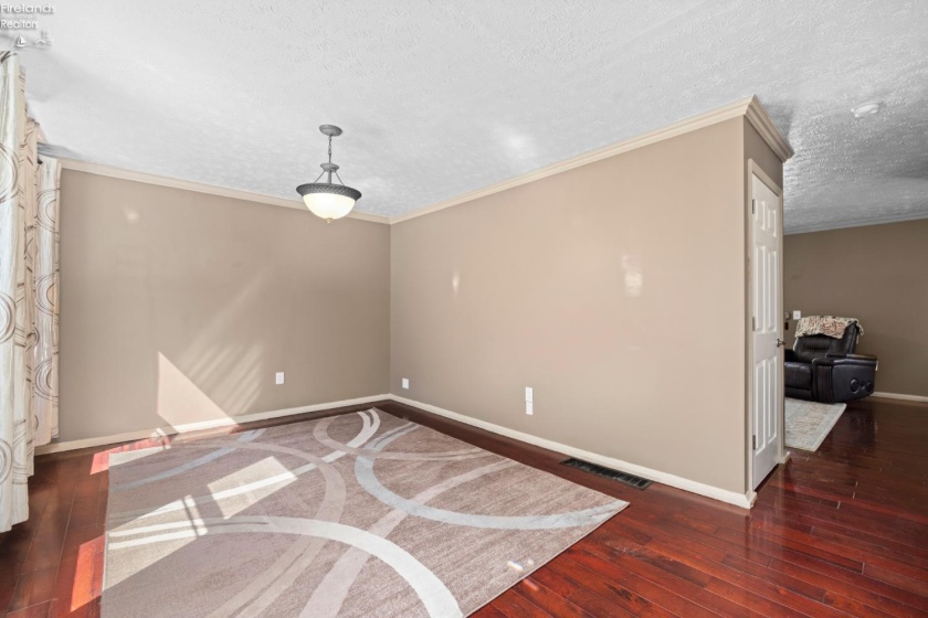 11203 Darrow Road, Vermilion, 44089, 3 Bedroom Bedrooms, ,3 BathroomBathrooms,Residential,For Sale,Darrow,20263783