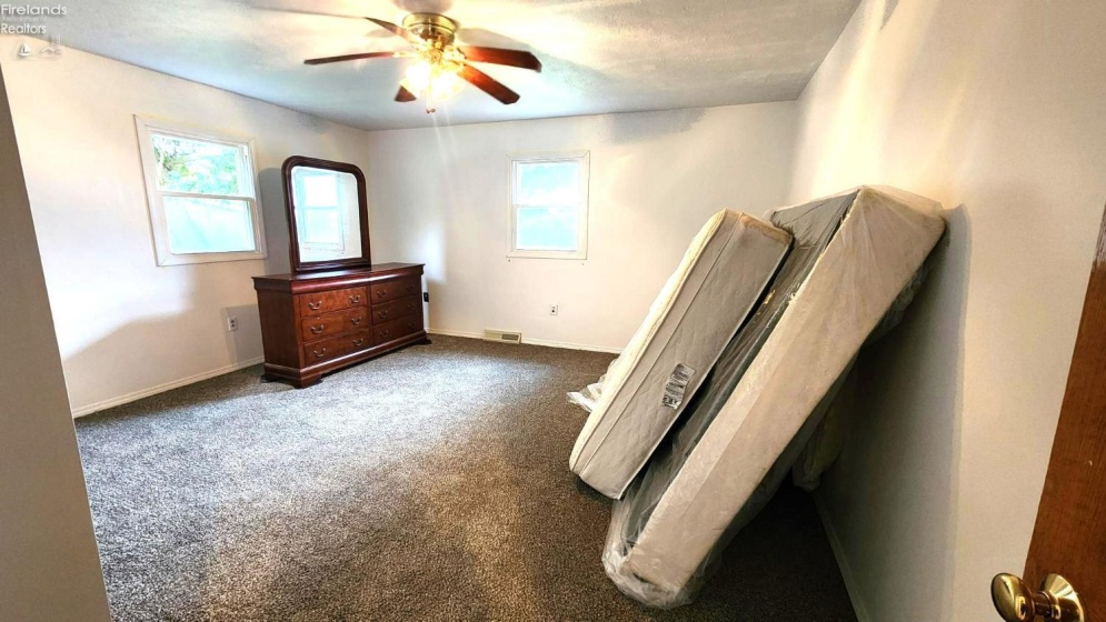 11912 Mudbrook Road, Milan, 44846, 3 Bedroom Bedrooms, ,1 BathroomBathrooms,Residential,For Sale,Mudbrook,20263737