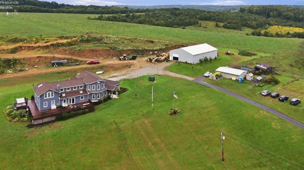 7506 Divelbiss Road, Other, 44822, 5 Bedroom Bedrooms, ,5 BathroomBathrooms,Residential,For Sale,Divelbiss,20263640